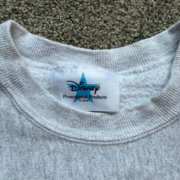 VTG DISNEY SUPERWEIGHT LEE PROPERTY OF HOLLYWOOD PICTURES USA CREWNECK SWEATER - Picture 2 of 13